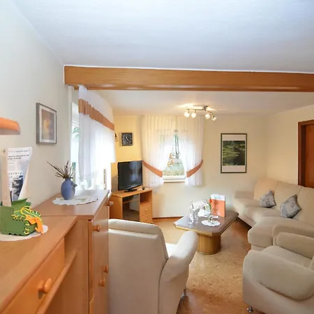 Сasa de vacaciones In With Garden Ramsbeck