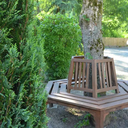 In With Garden Holiday home *